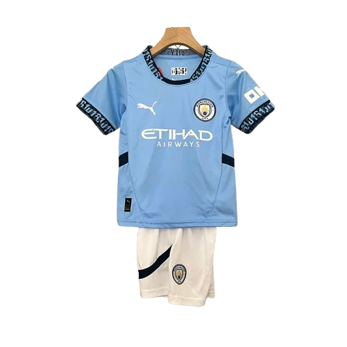 Conjunto Infantil Manchester City l 2024/25 Azul - Modelo Torcedor