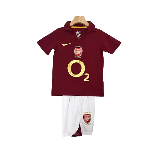 Conjunto Retrô Infantil Arsenal l 2005/06 - Modelo Torcedor