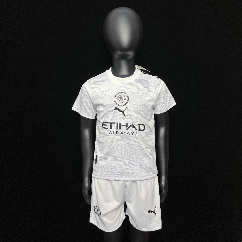 Kit Infantil Manchester City Edição Especial Ano Chines 24/25 Unissex Puma - Branca