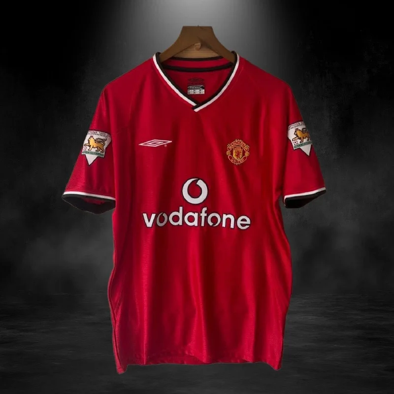 Manchester United Retro Home Shirt 2000/02