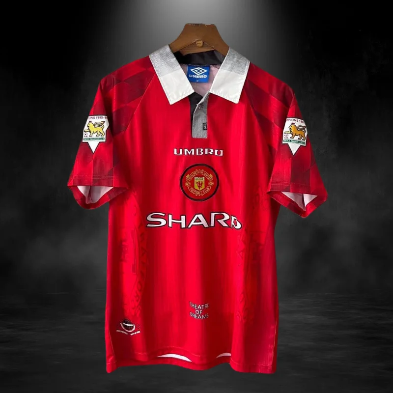 Manchester United Retro Home Shirt 96/97