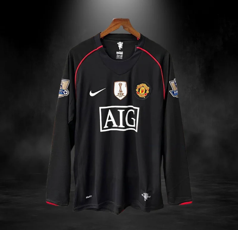 Manchester United Retro Long Sleeve Away 07/08