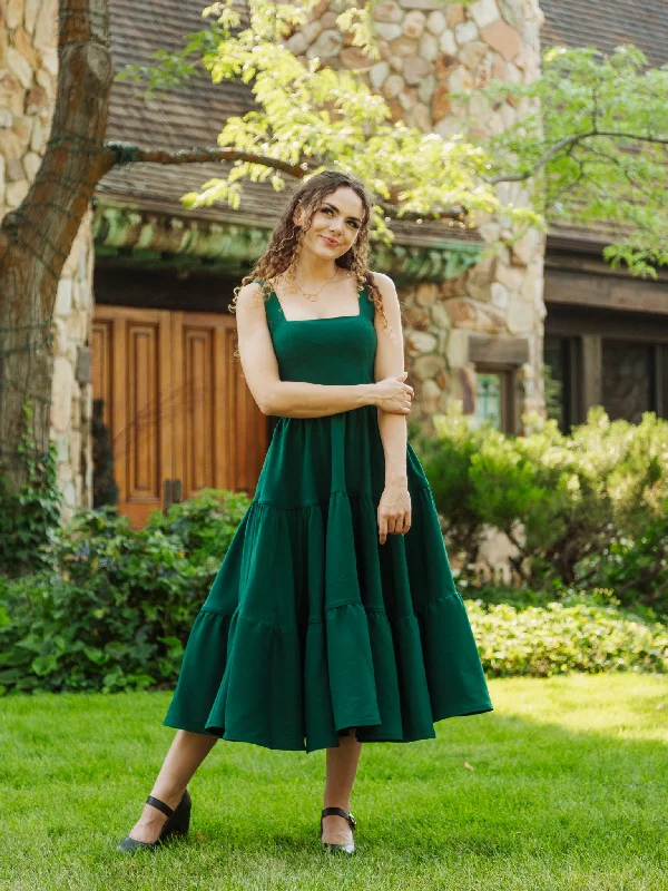 **PRE-ORDER** The Madonna Dress in Evergreen